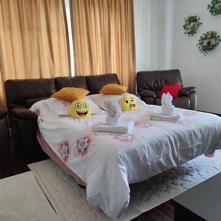 Cozy Magic House - Unirii Square Apartment Bukares Bagian luar foto