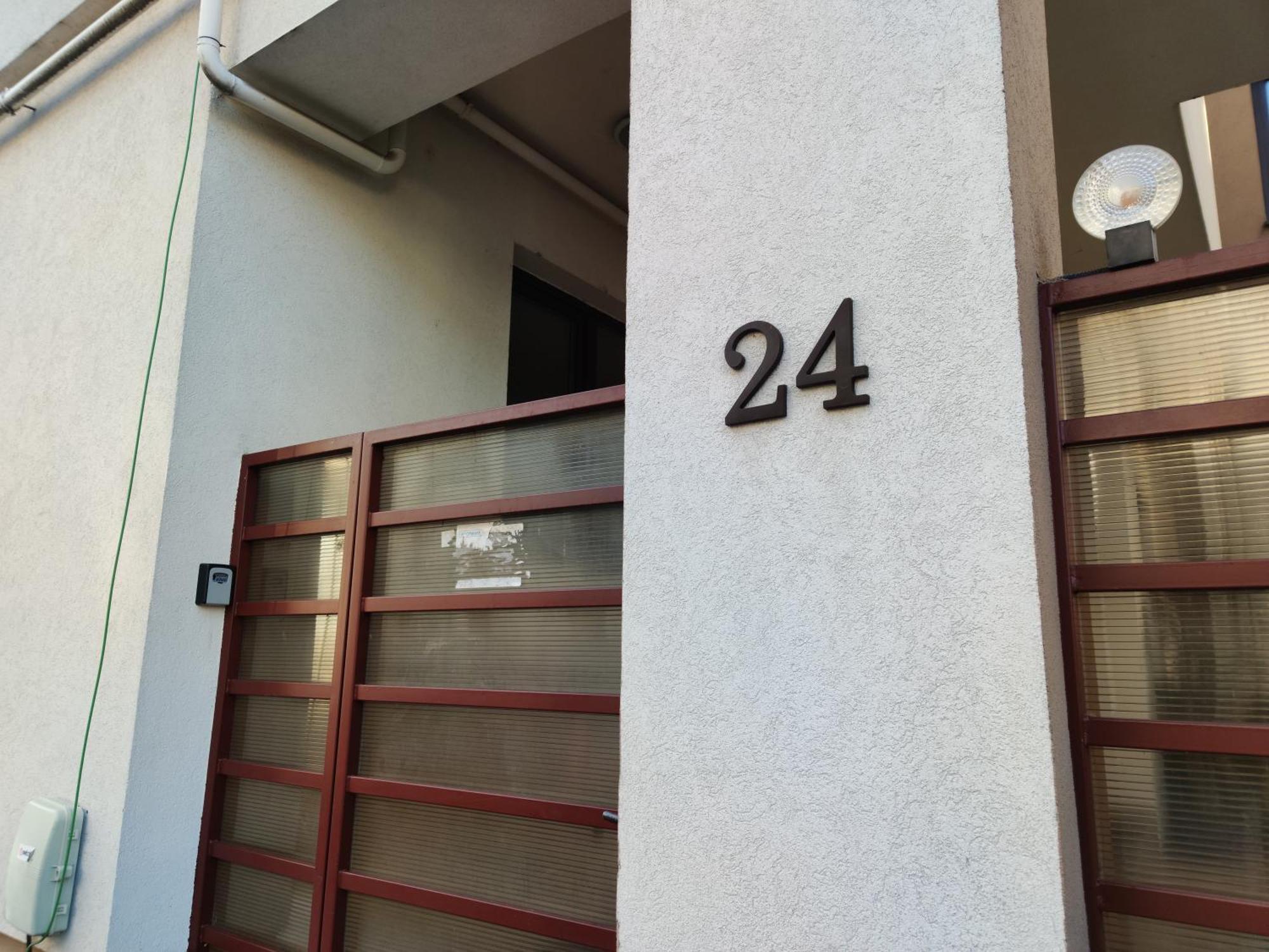 Cozy Magic House - Unirii Square Apartment Bukares Bagian luar foto