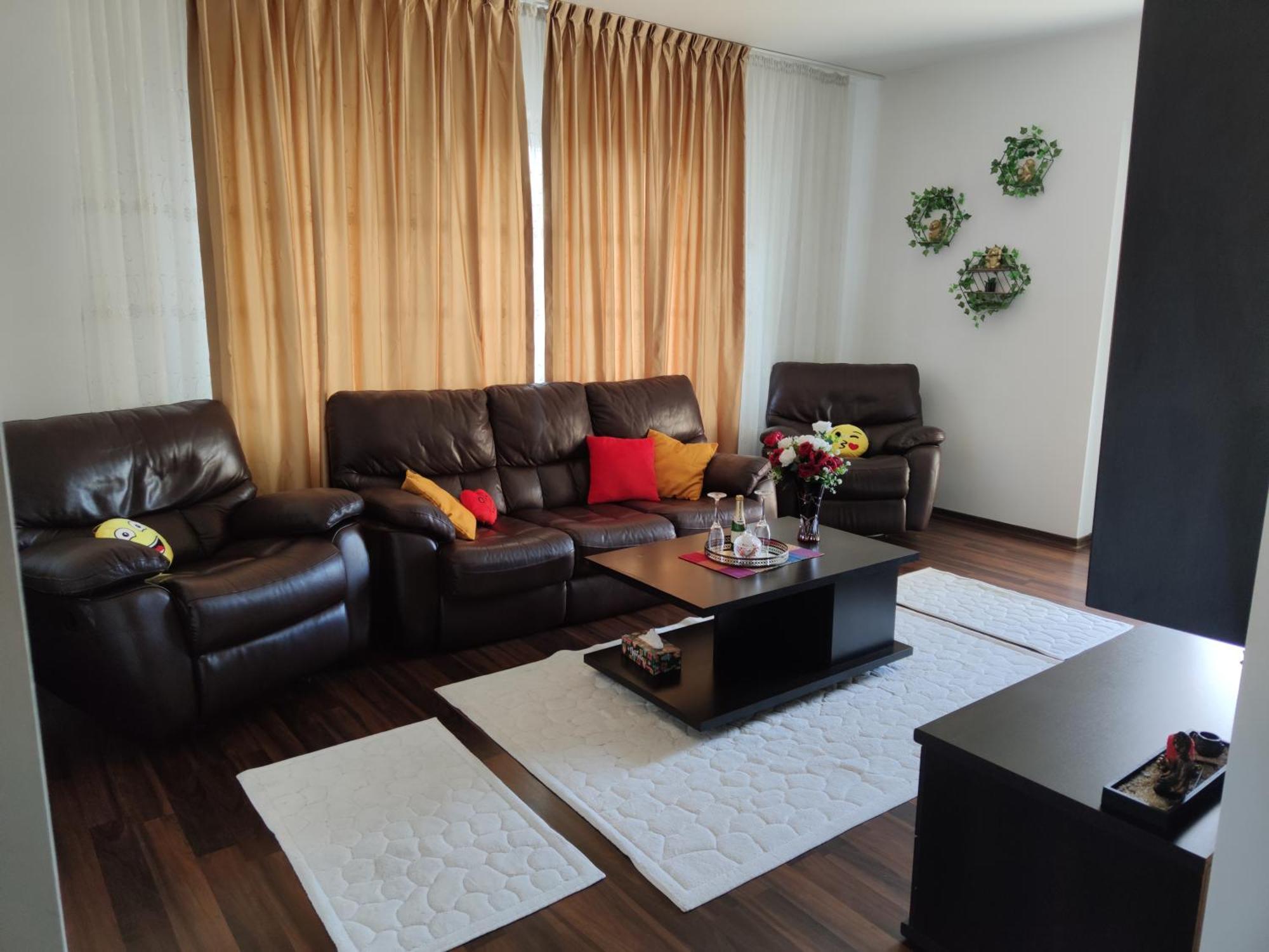 Cozy Magic House - Unirii Square Apartment Bukares Bagian luar foto